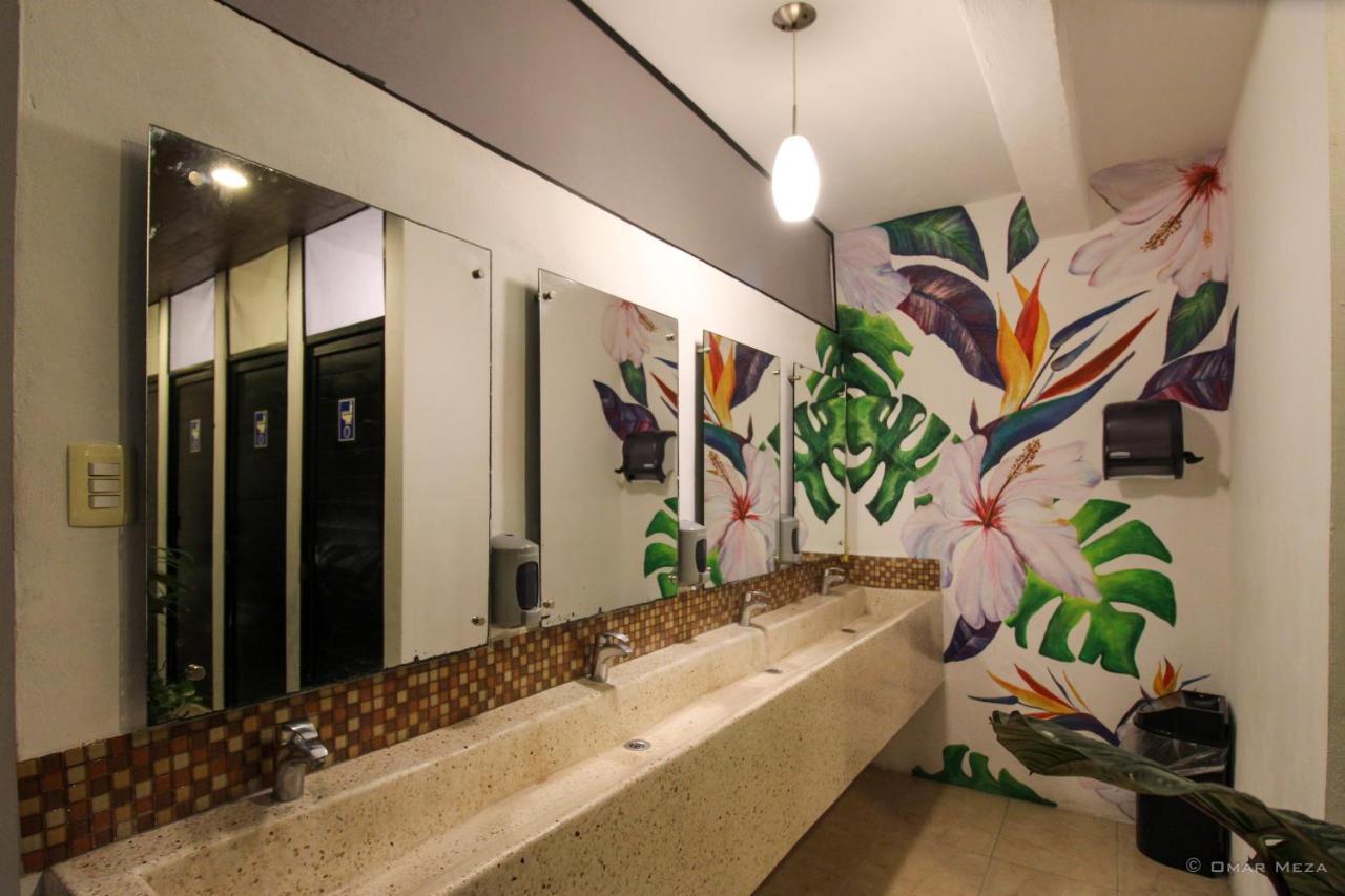Hostal Gayser Вальядолид Экстерьер фото
